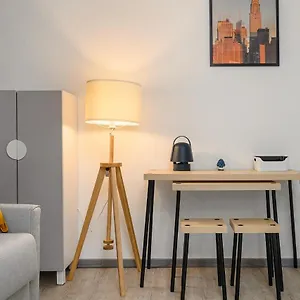 Insubria 8-3sx - Monolocale Cool Milano